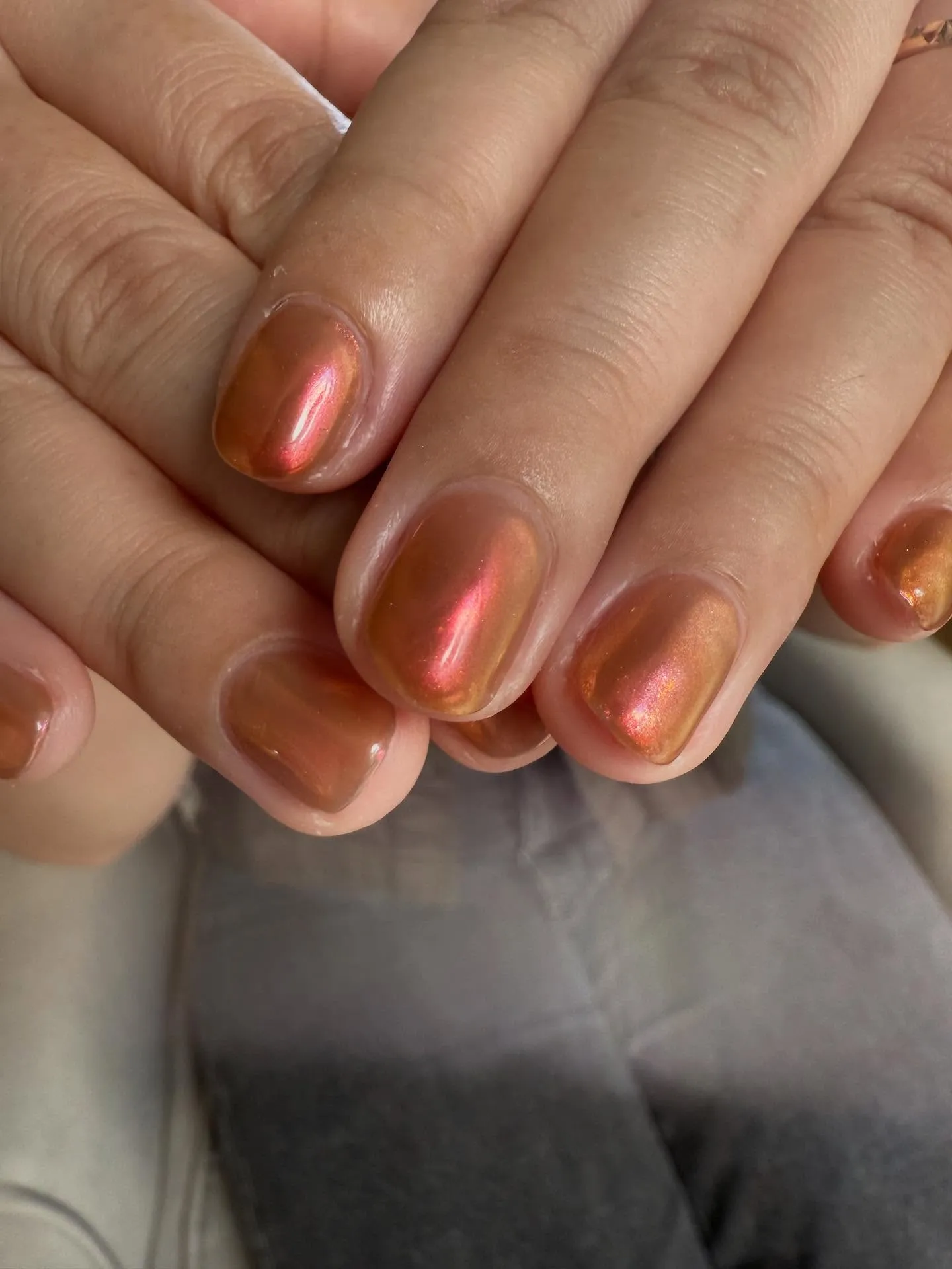 光の当たり方で印象変わる💅　制作過程の茶色も可愛かった❤️H...