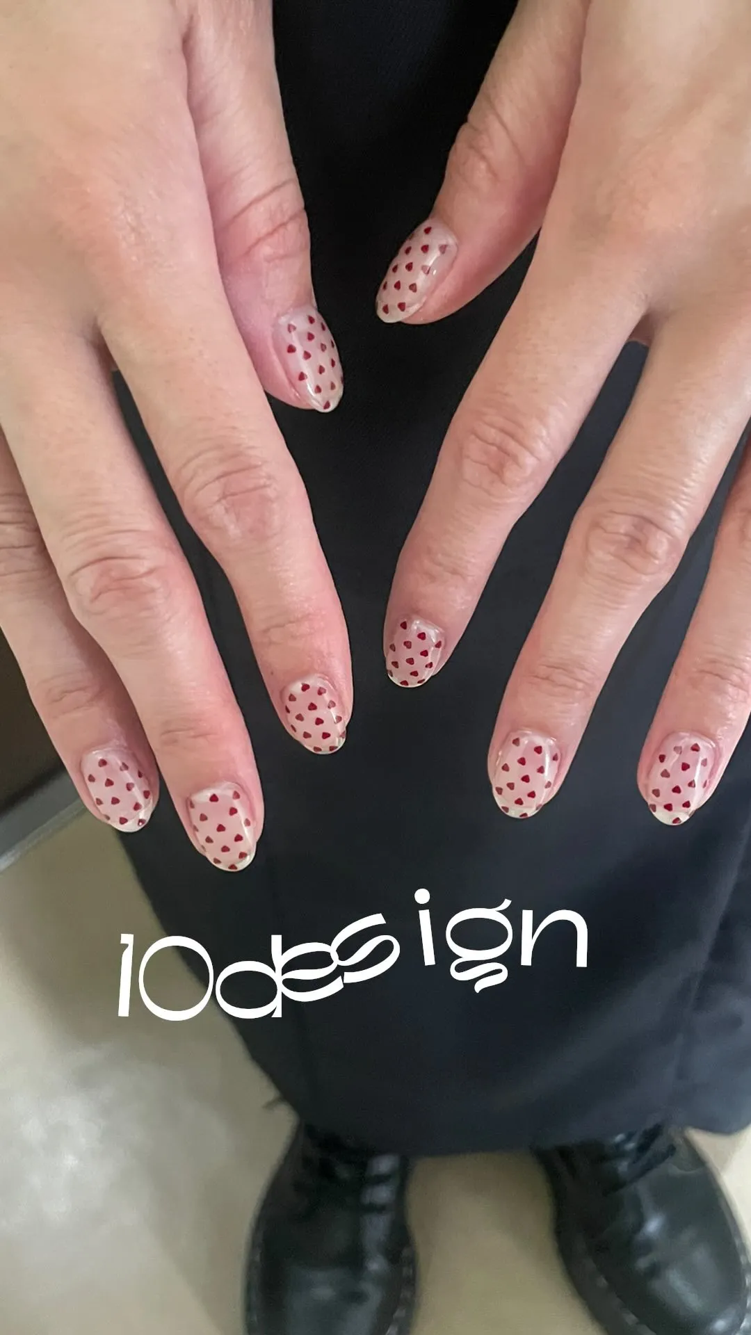 この前のデザインの赤❤️ホログラムバージョン🥰