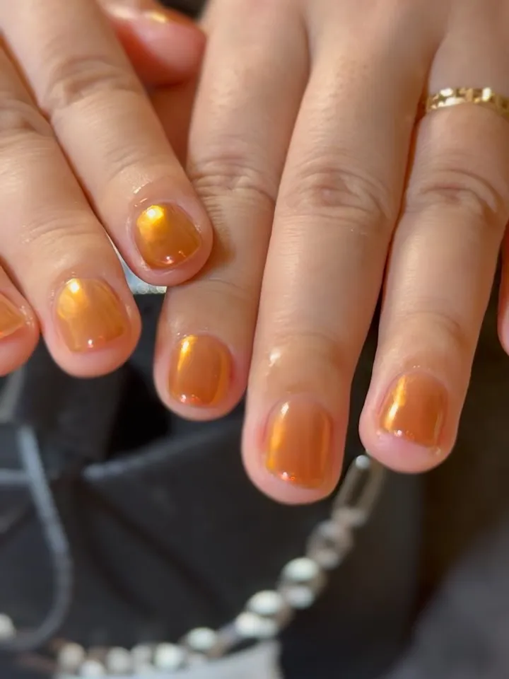 光の当たり方で印象変わる💅　制作過程の茶色も可愛かった❤️H...